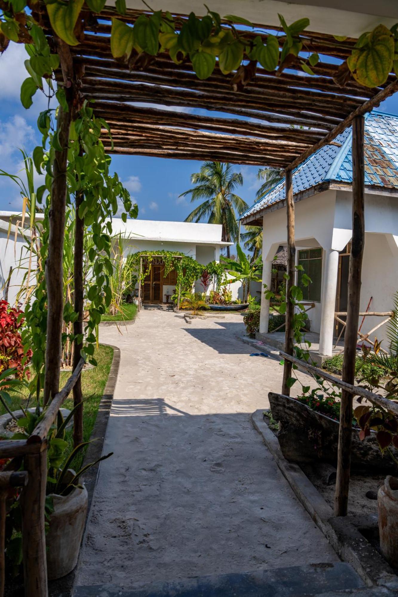 Mafia Island Bungalows Utende Buitenkant foto